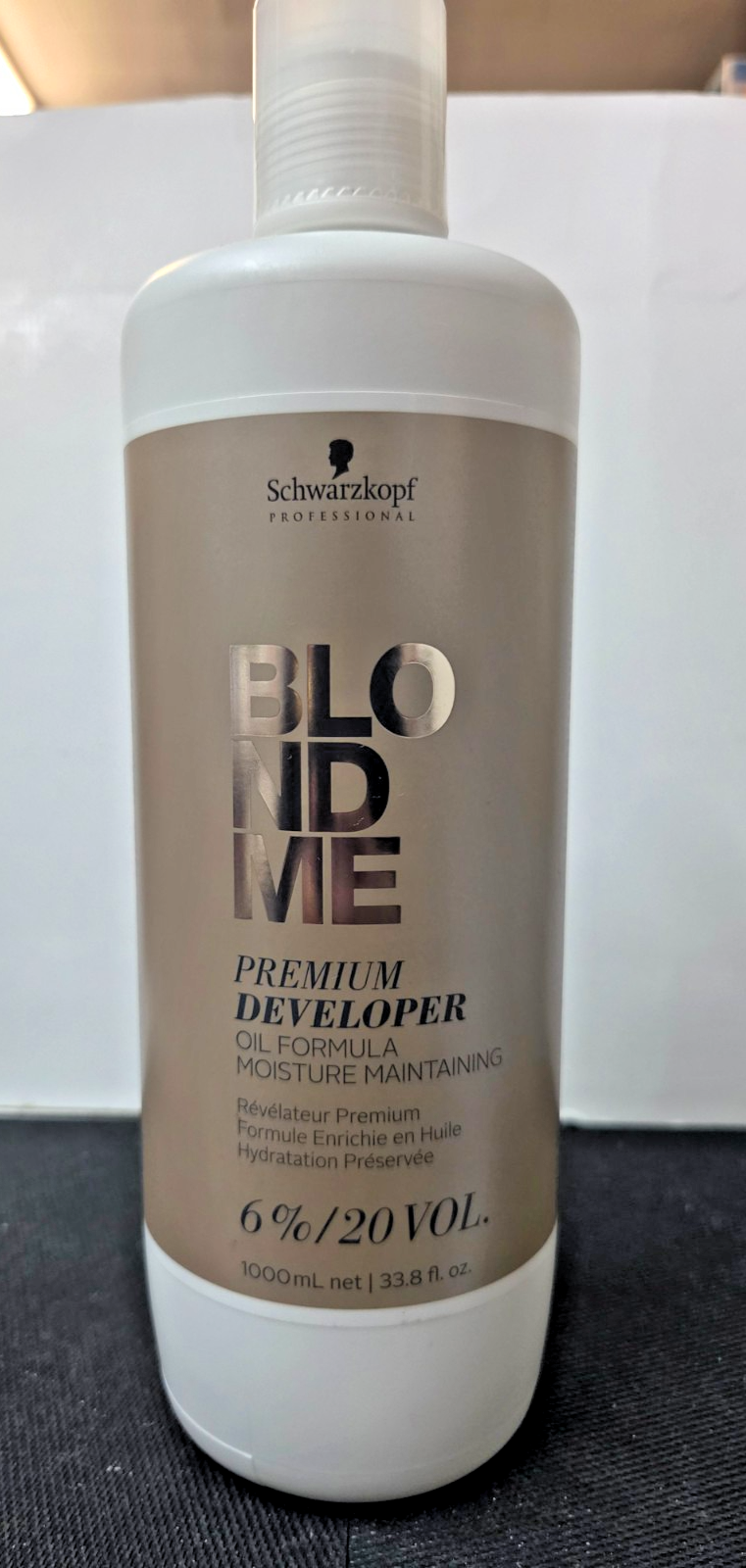 Schwarzkopf BlondMe Premium Developer Oil Formula Moisture Maintaining 33.8 oz.